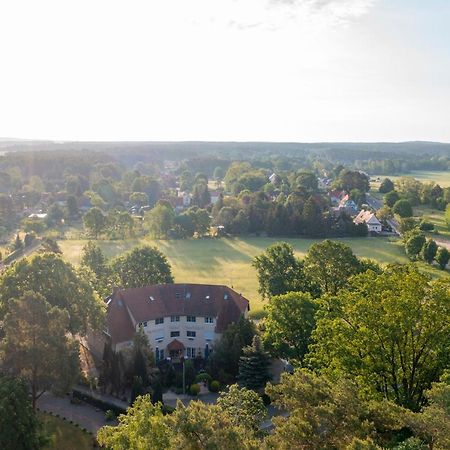 Hotel Am Wald B&B Michendorf Buitenkant foto