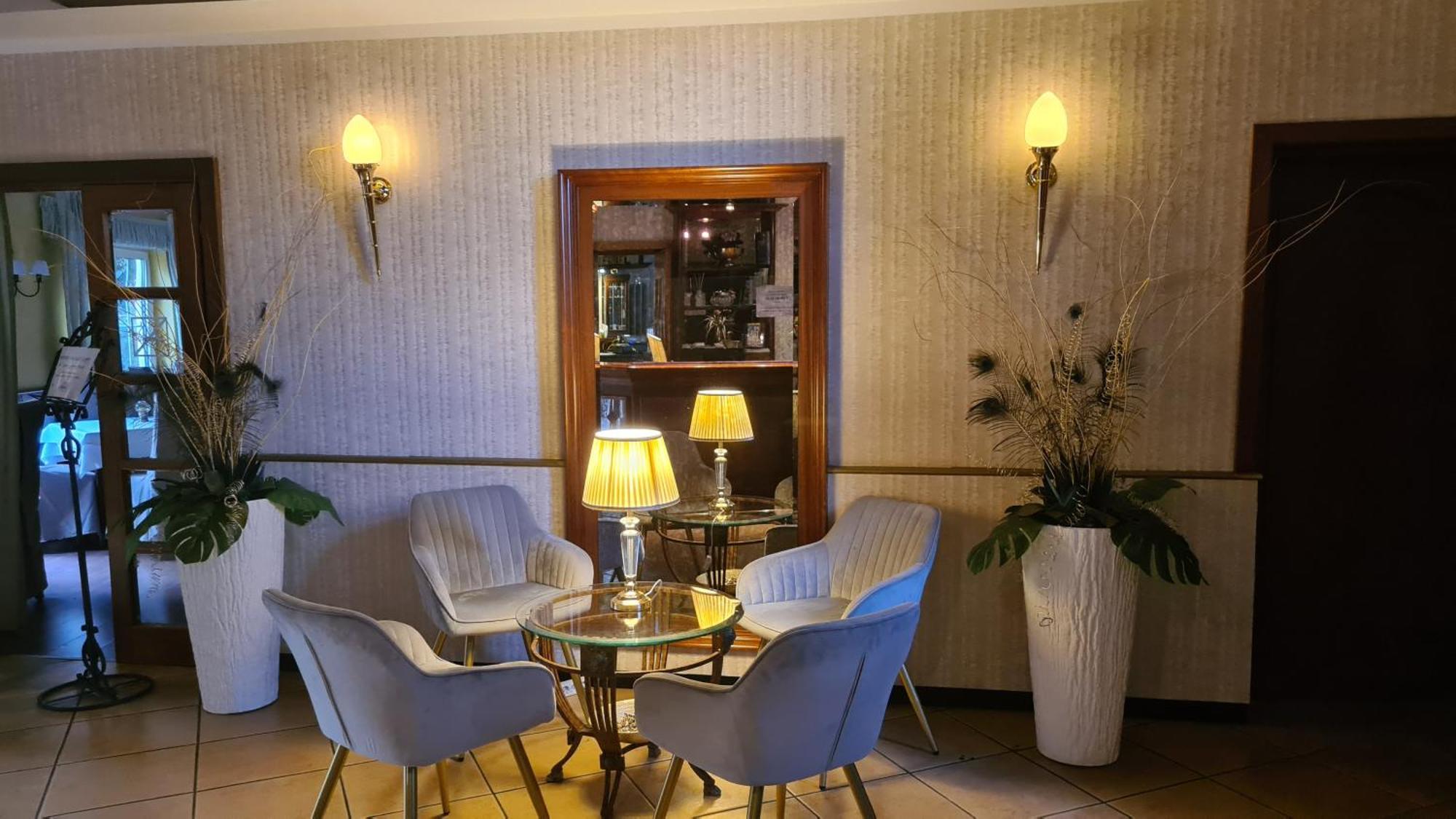 Hotel Am Wald B&B Michendorf Buitenkant foto